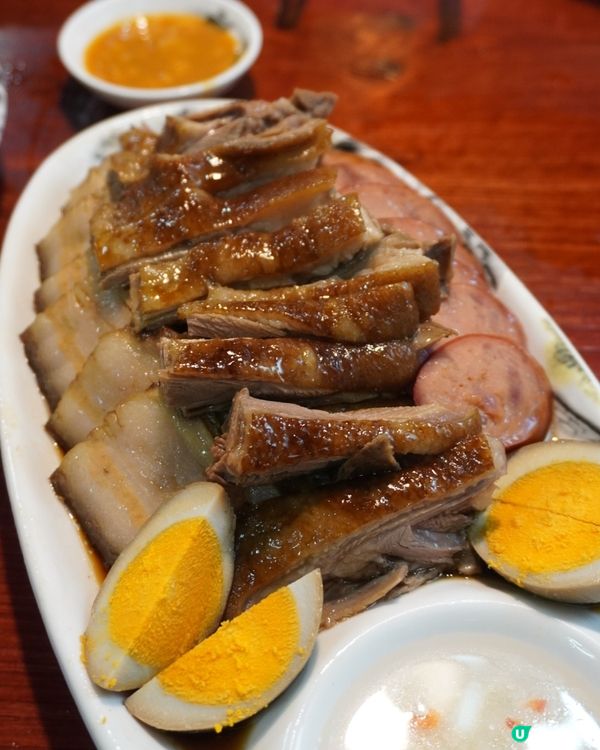 今晚同朋友約咗去九龍城食潮州菜，揀咗呢間【潮薈館】有兩層高、...