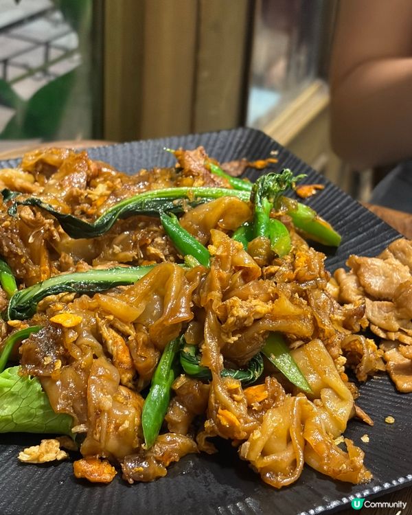 荃灣人龍泰菜，必試彈牙墨魚餅！🦑