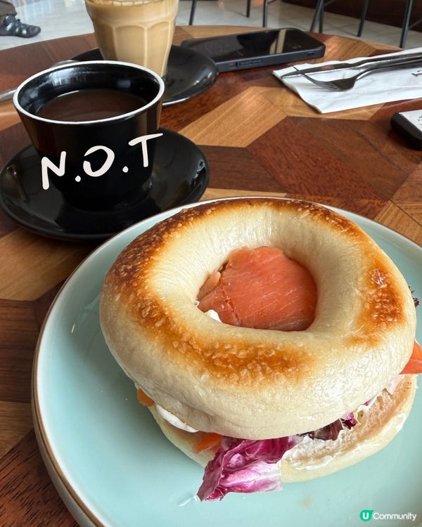 銅鑼灣好坐cafe❗️煙三文魚貝果必食！🥯