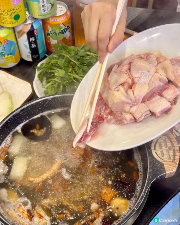 不敢相信這是香港物價｜100+暢吃雞煲點心