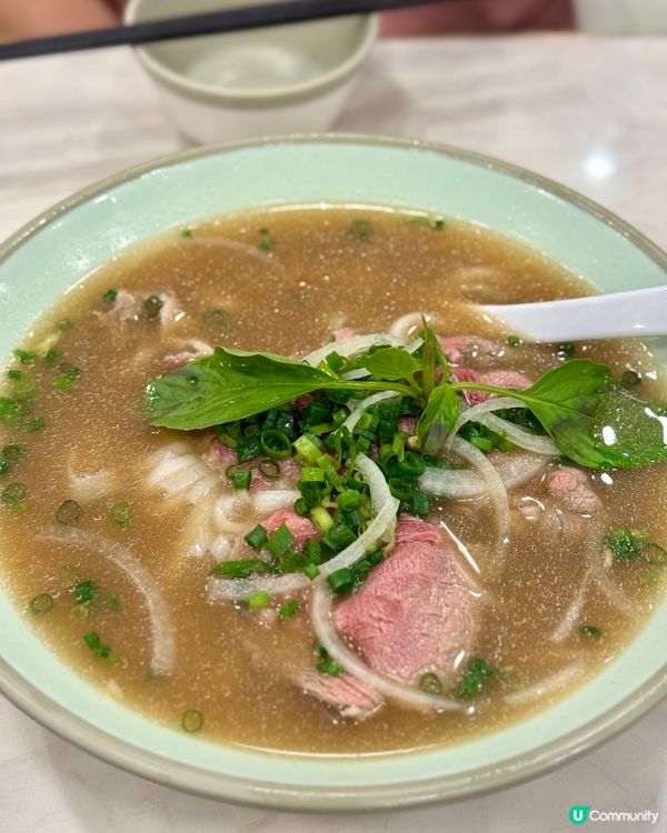油麻地性價比高越菜 正宗生牛肉湯河