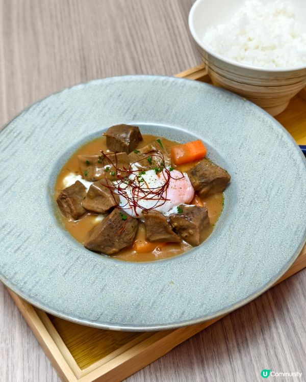 油麻地西日輕食,夢幻月亮兔造型蛋糕