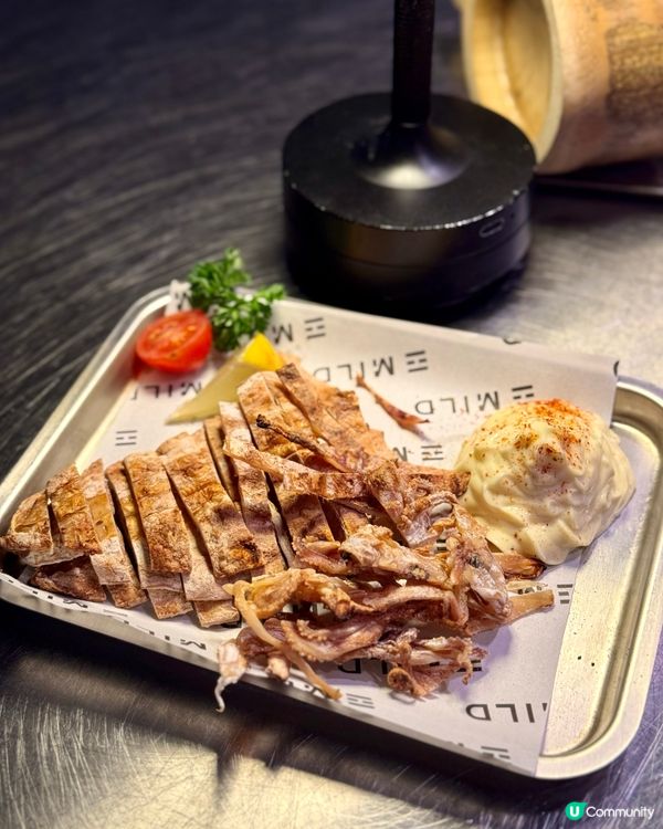 銅鑼灣港式小酒館  維港夜色下的串燒與音樂