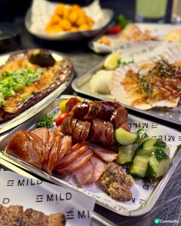 銅鑼灣港式小酒館  維港夜色下的串燒與音樂