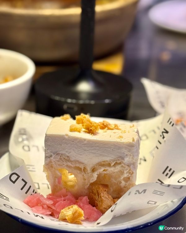 銅鑼灣港式小酒館  維港夜色下的串燒與音樂