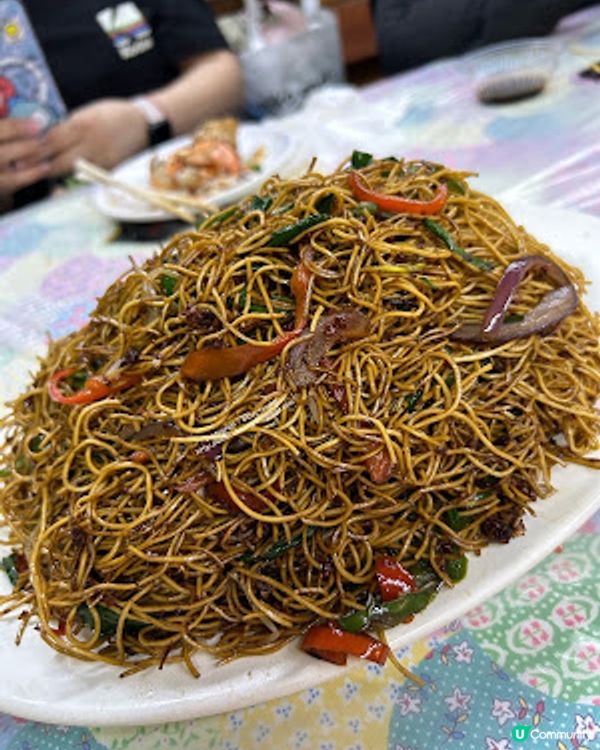 【銅鑼灣 食記】銅鑼灣避風塘海上美食│搭駁艇上船吹著海風。欣賞香港夜景。食艇上風味海鮮 ♥ 信記避風塘海鮮美食