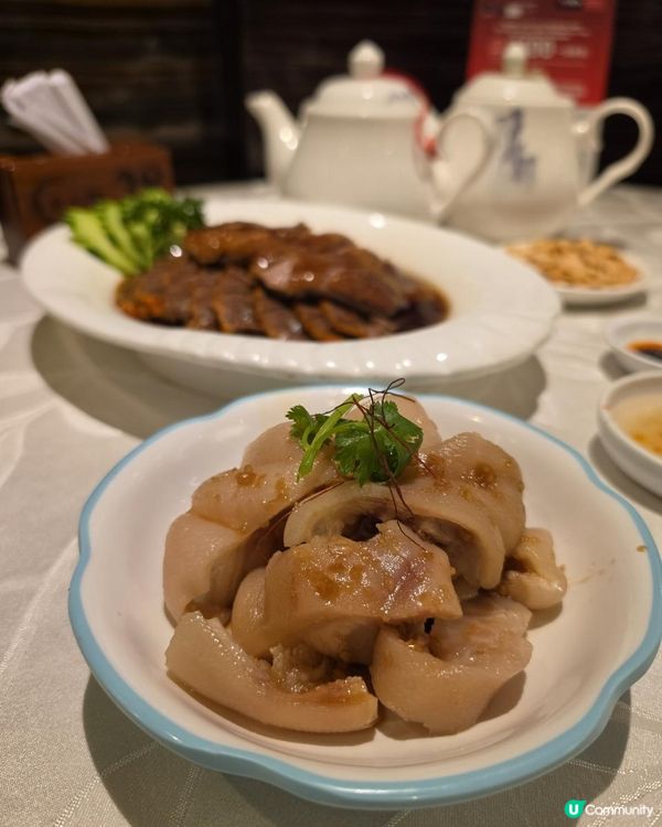 觀塘中菜 休閒二人套餐$688 菜品豐富，食物質素高