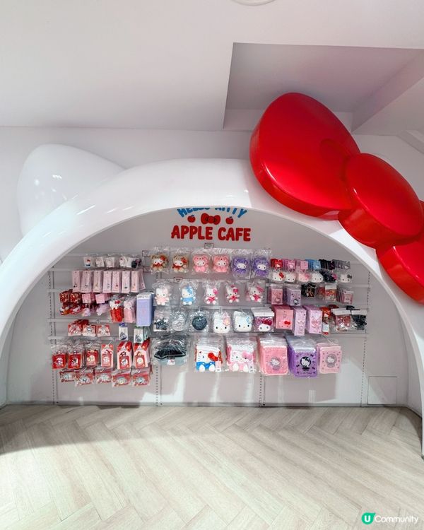 明洞Hello Kitty Apple Café 🏰