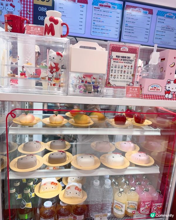 明洞Hello Kitty Apple Café 🏰
