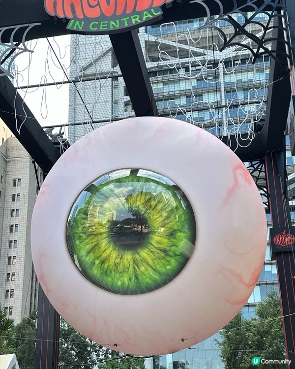 遮打花園眼怪超吸睛！👁️📸