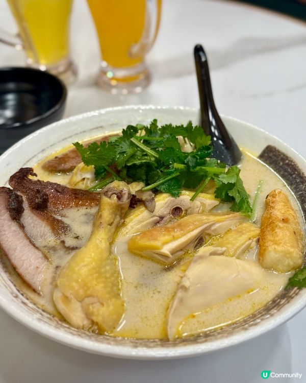 荃灣足料養生湯麵 推介椰子雞湯底