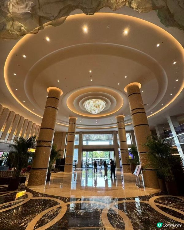 深圳舜和國際酒店：外型獨特，人均百五蚊，房間大又新，配套完善