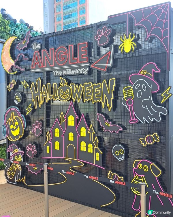 Halloween in the Angle
