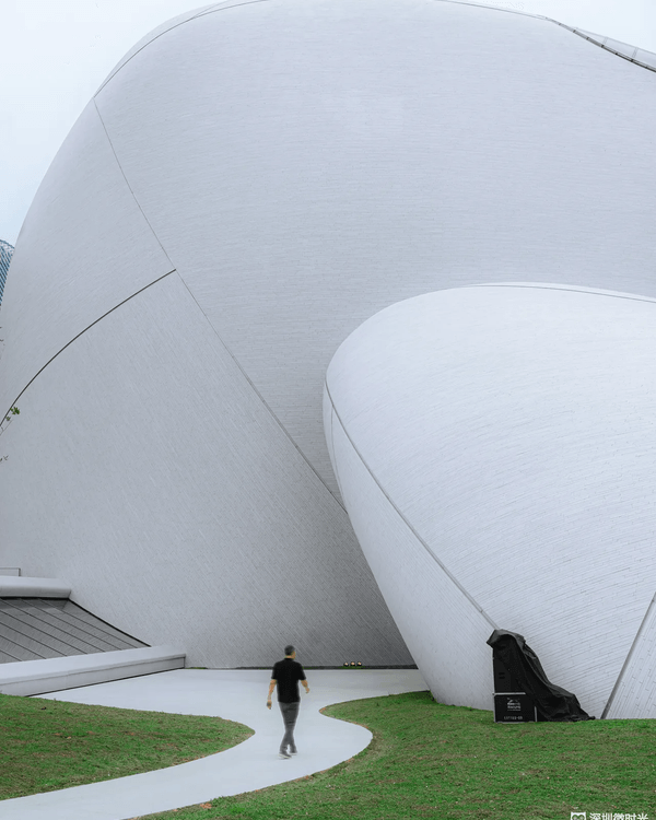 深圳灣文化廣場正式開放🤩一開幕即成後海年度新地標　睇展打卡必去