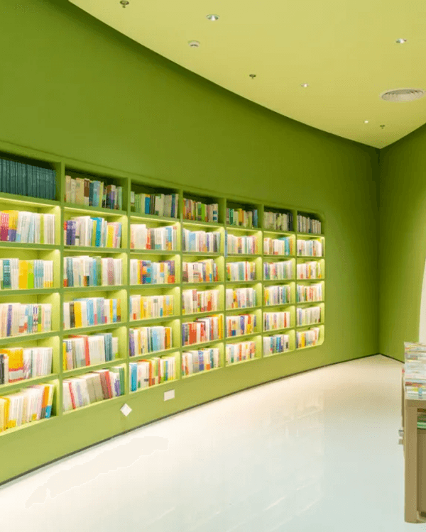 深圳全球最大實體書城灣區之眼📖擁3大閱讀空間　周末打卡必去‼️