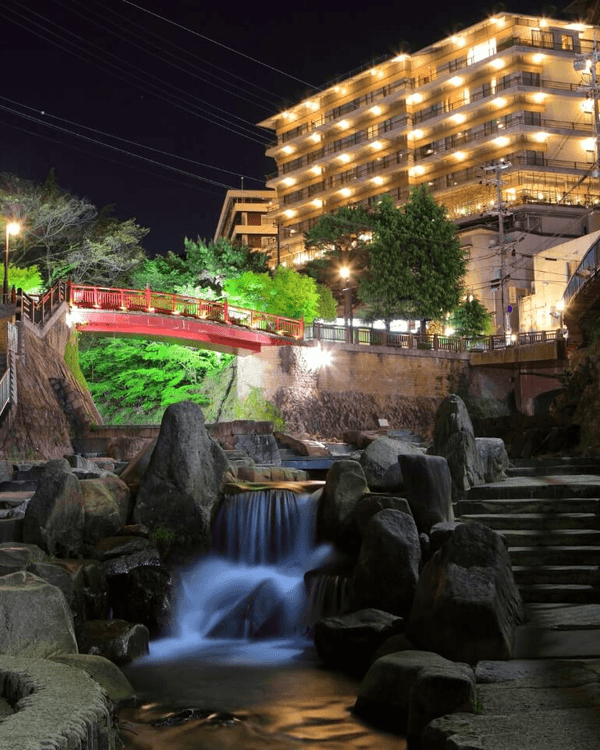 📊日本10大最熱門溫泉勝地排名♨「三大名泉」草津竟三甲不入‼️