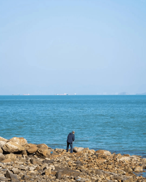 深圳必去玻璃水海灘秘境🌊人少景靚似足大理🏞️順道打卡百年古村🚶🏻‍♀️