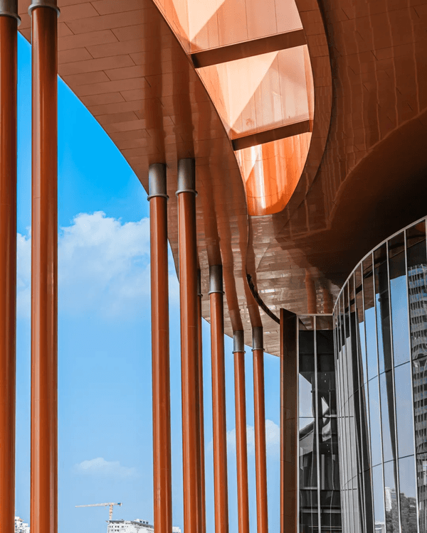 深圳新地標龍崗國際藝術中心開幕❗紅絲絨歌劇廳一秒穿越歐洲🎷附近期演出詳情🎫