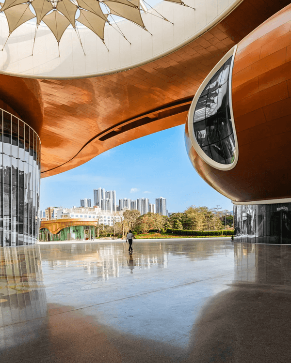 深圳新地標龍崗國際藝術中心開幕❗紅絲絨歌劇廳一秒穿越歐洲🎷附近期演出詳情🎫