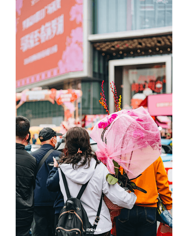 深圳羅湖愛國路花市開鑼🌸千米花街逾340+攤位😍必打卡新年燈會✨