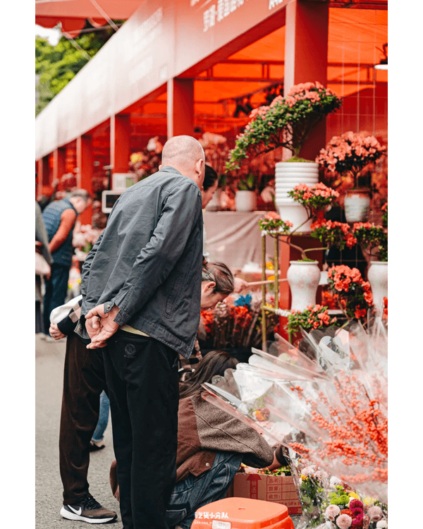 深圳羅湖愛國路花市開鑼🌸千米花街逾340+攤位😍必打卡新年燈會✨