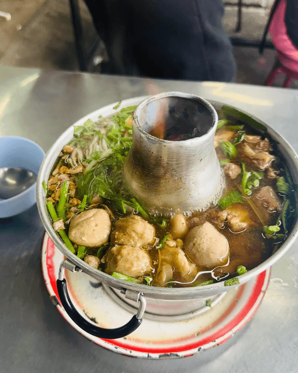 泰國曼谷9間米芝蓮必食餐廳😋臥佛寺風景泰菜🍲《Lonely Planet》評選最佳下午茶必打卡📸