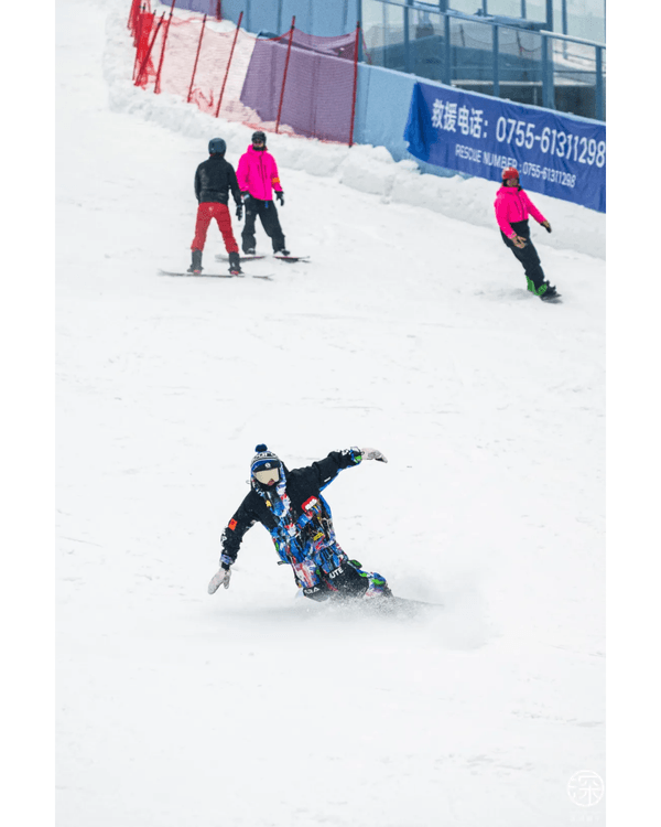 深圳前海冰雪世界玩足全日❄️室內滑雪場/33m超深潛水/美人魚表演🧜🏻‍♀️玩到攰仲可以河畔野餐🌿