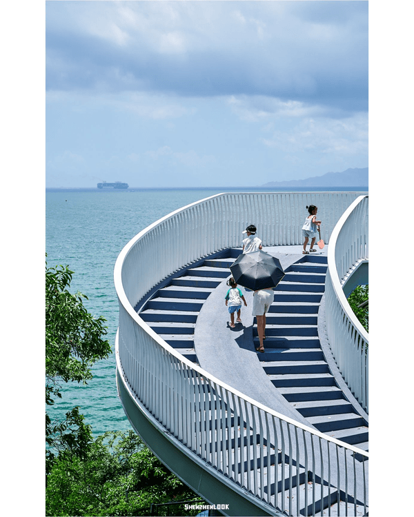 深圳大鵬溪涌薄荷海Citywalk攻略🌊4.35km海岸綠道🚶‍♀️打卡日劇感紅白燈塔