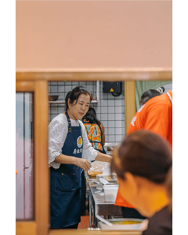 深圳嚴選27間神級炸雞地圖🍗白種元啤酒屋、台式老字號鹽酥雞🤤開檔即排隊南乳雞翼必試！