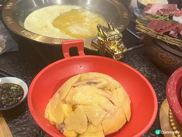 打卡一流的台式美味火鍋盛宴 ~ 《大滾友火鍋》