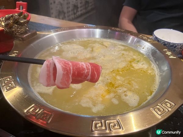 打卡一流的台式美味火鍋盛宴 ~ 《大滾友火鍋》