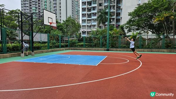 夏天最岩遊山玩水，打下波享受籃天白雲既日子。遊覽唔同美食，同...