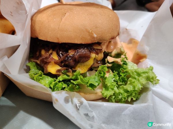 假期食好野，難得有位，入去食返個 burger,  真係好好...
