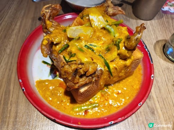 呢間位於大角咀泰國餐廳, 店內裝修獨特, 門外長期有人排隊,...