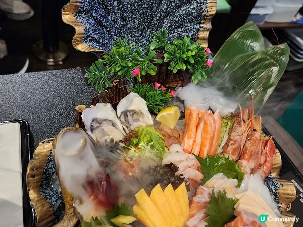 主打生蠔，海膽任食