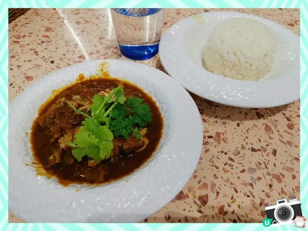 印尼巴東牛肉配白飯