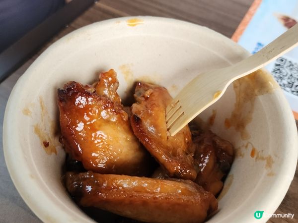 同朋友第一次黎到香港既水上樂園，比想象中大同刺激！比起以前玩...