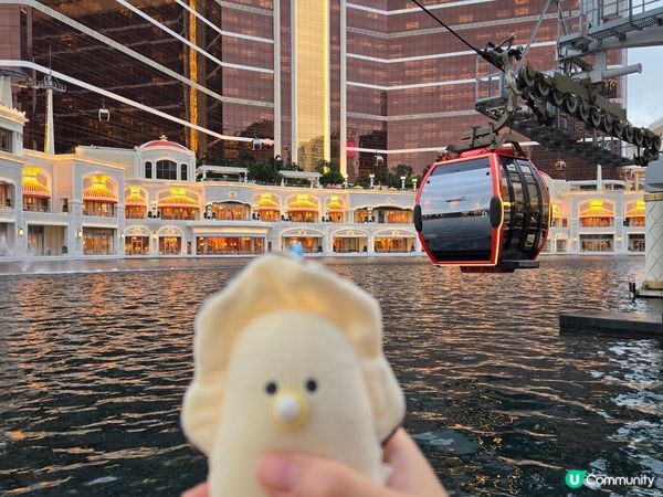 澳門水上光園，好好玩。澳門新濠影匯有donki,好好行。發光...