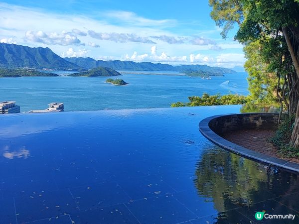 中文大學新亞書院的天空之鏡，真的有像畫一樣的美