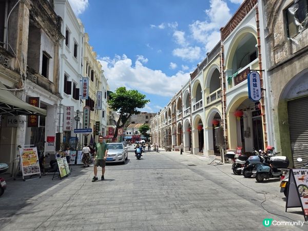 湛江高鐵之旅，第一次到湛江，位於近海，所以海景很靚，而且食海...