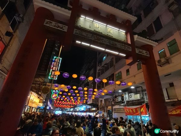 兩個鄉下，互相輝映，各有特色，不分高下，香港，日本，我番黎啦...