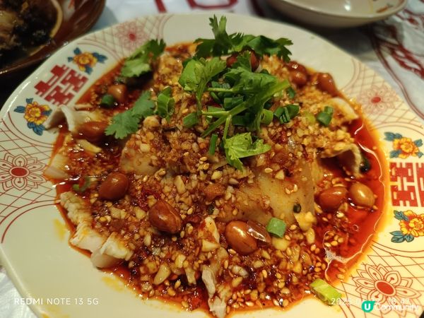 1.  手撕兔🌶️！麻辣鮮香，越食越過癮🤤！