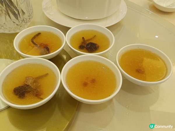 1.  今日美食大放送！😋 茶树菇鸡汤、白切鸡...🤤 