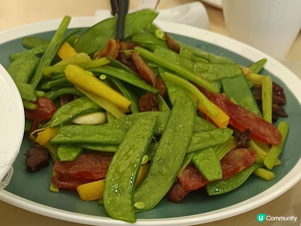 1.  今日美食大放送！😋 茶树菇鸡汤、白切鸡...🤤 