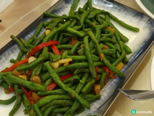 1.  今日美食大放送！😋 茶树菇鸡汤、白切鸡...🤤 