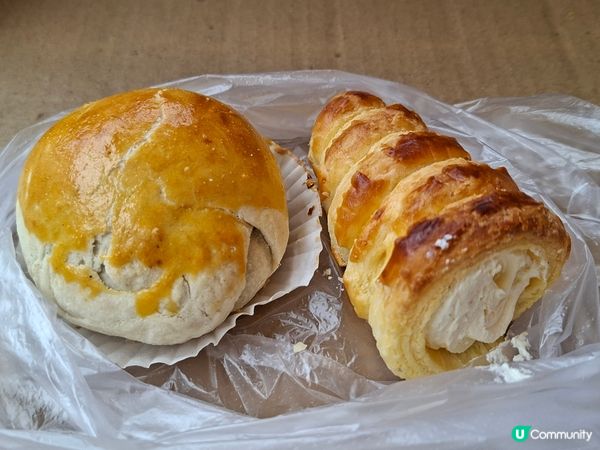 錦田勝發餅家美味皮蛋酥與忌廉筒