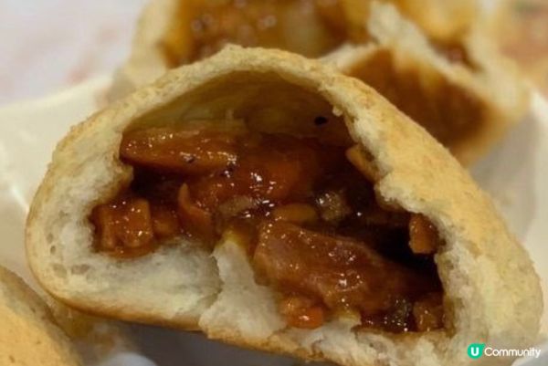 不一般酥皮嘅「酥皮焗叉燒包」好好食，美味叉燒餡被鬆軟香酥烤皮...