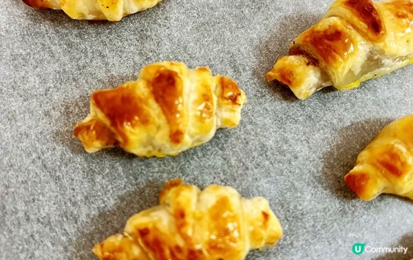 😊迷你牛角包，出爐喇。