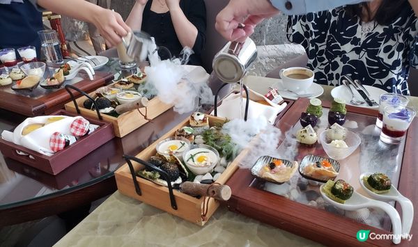 騰雲駕霧，仙氣下午茶。