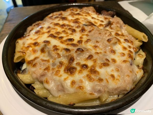 焗芝士吞拿魚長通粉